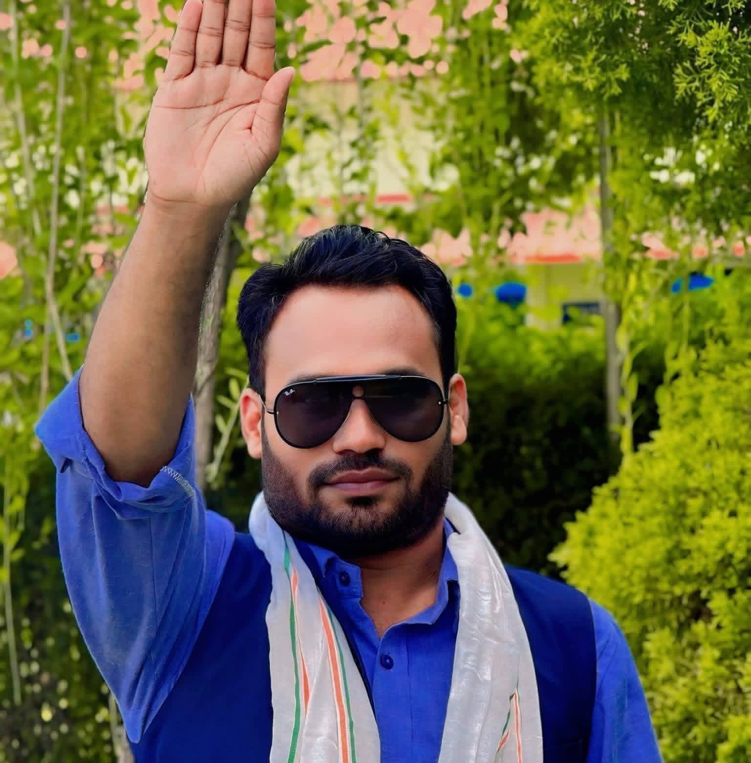 जनआवाज संसदमा पुर्‍याउने दाबी सहित पत्रकार परियारको उम्मेदवारी