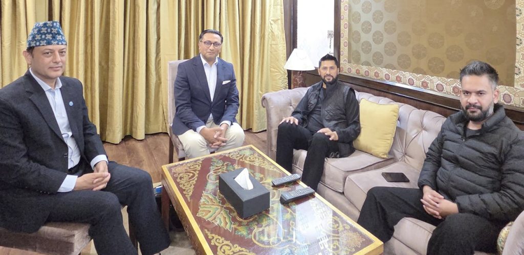 नयाँ प्रधानमन्त्रीको शपथ १३ गते, मन्त्रिपरिषद्‌बारे छलफल थालियो