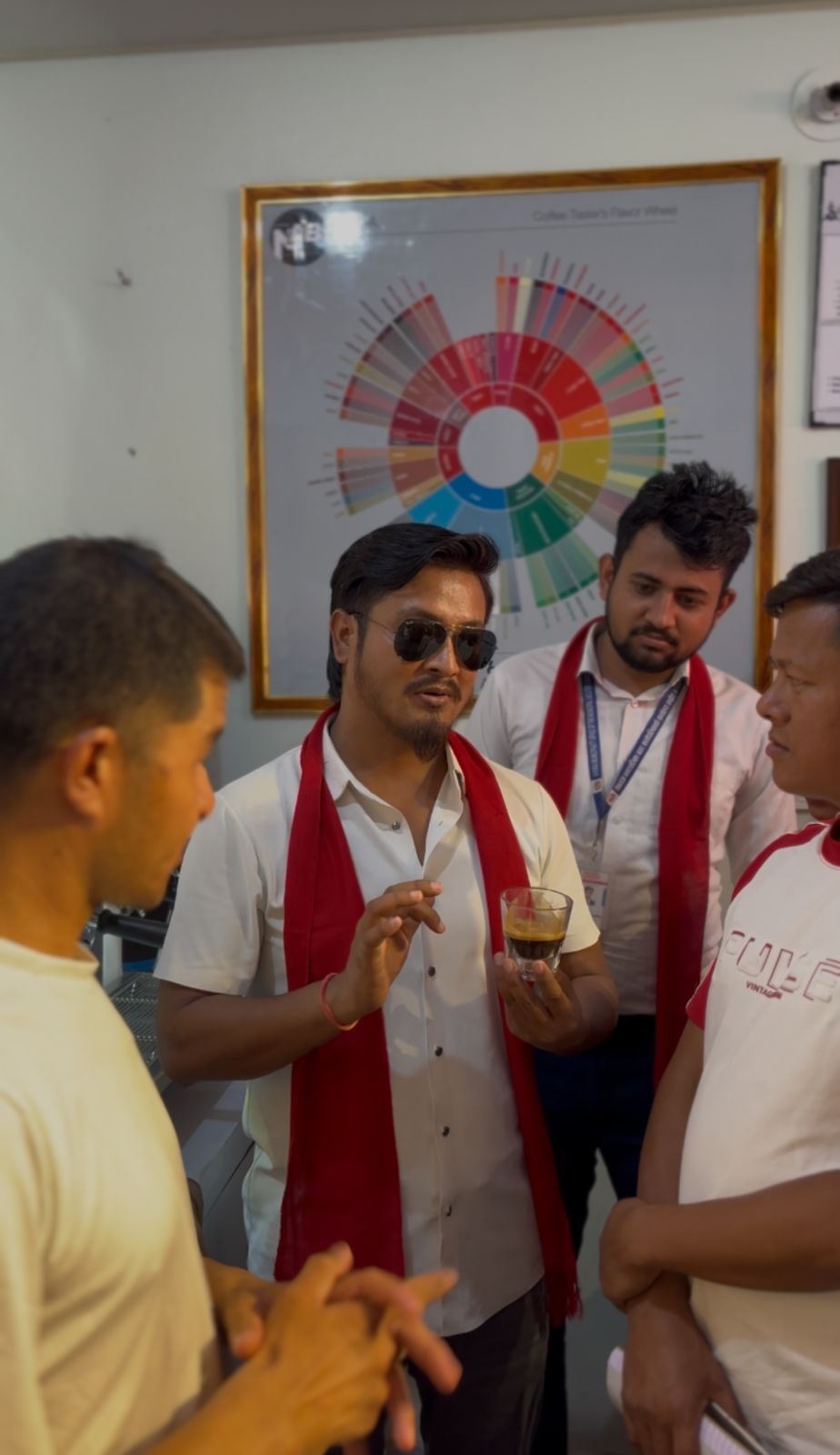कफीको कपबाट करिअरतर्फ : शिवराजका १०७ युवालाई बरिस्ता सीप सिकाउँदै मेयर रोजगार कार्यक्रम